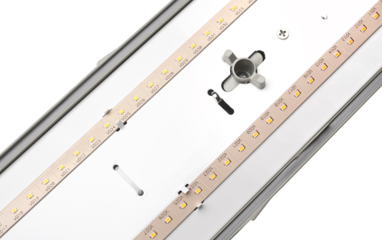 SIPC 1822 easily solves the adhesion between lamp bead backplate and ...